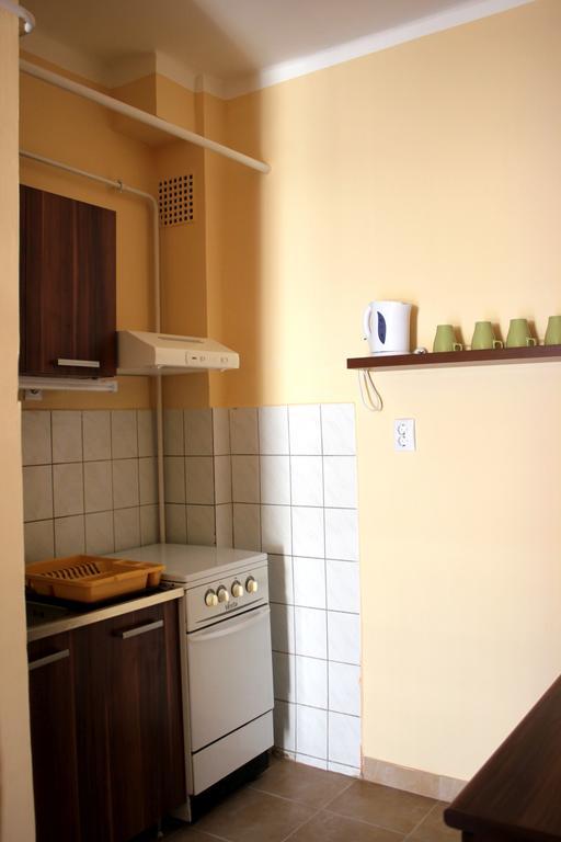 Veva Apartman - Eger Maganszallashely Eksteriør billede